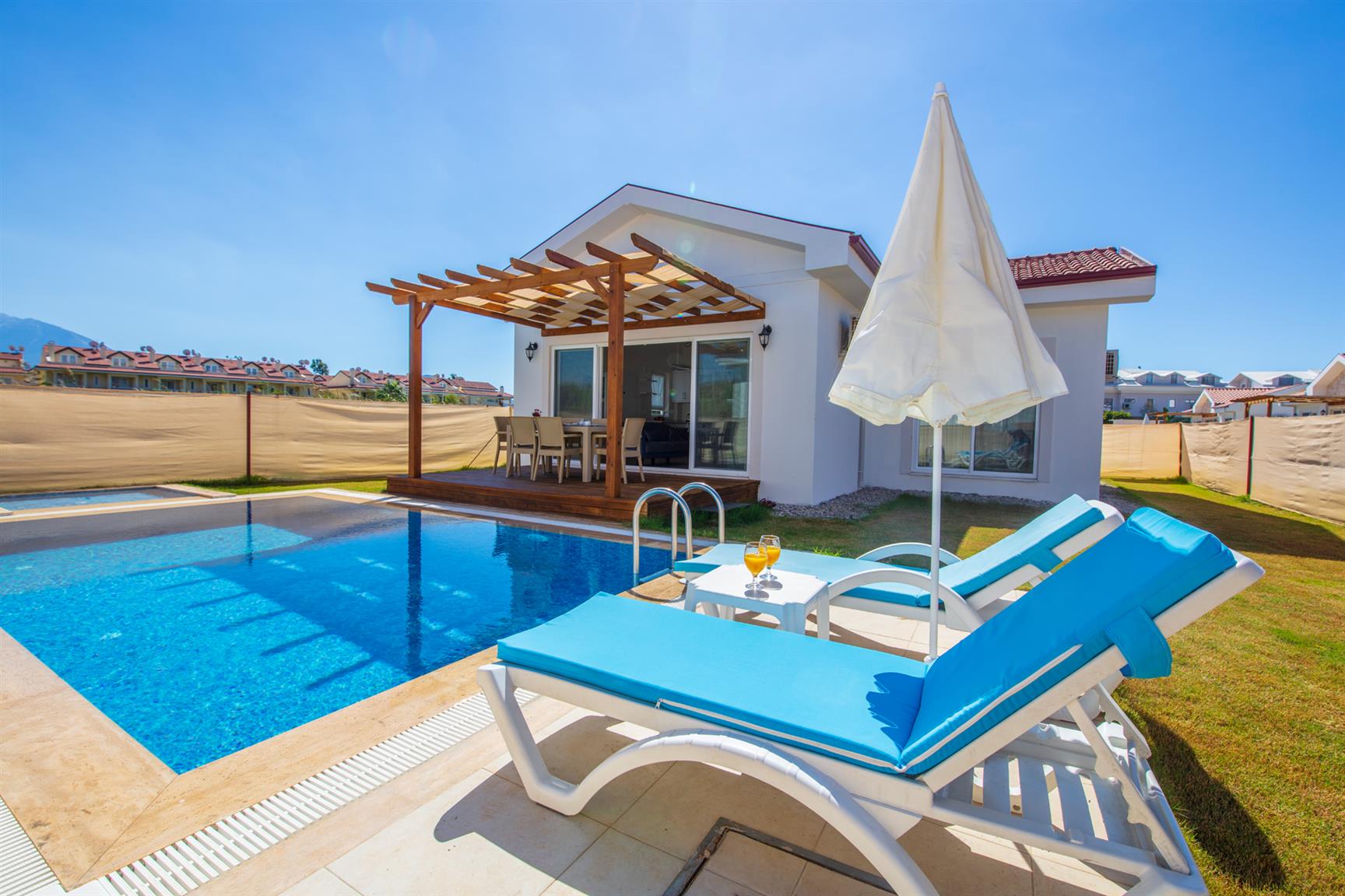 SunTeos Villa Suites 5